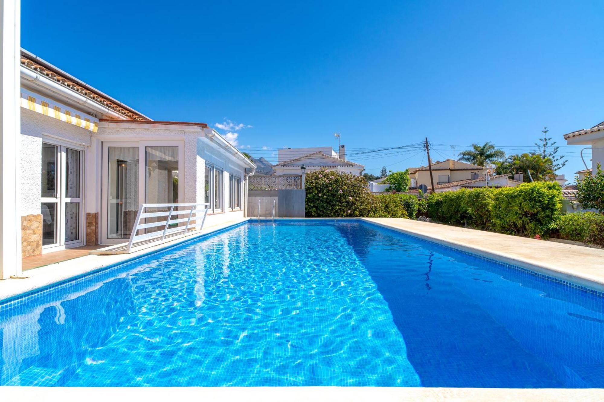 Villa Sevilla Casasol Nerja Buitenkant foto